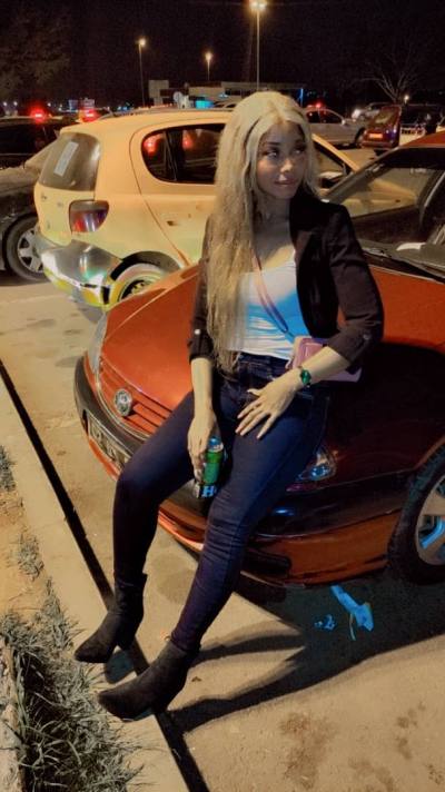 Michelle 34 ans Yaoundé  Cameroun