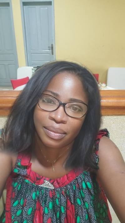 Jeannette 36 Jahre Yaounde  Kamerun