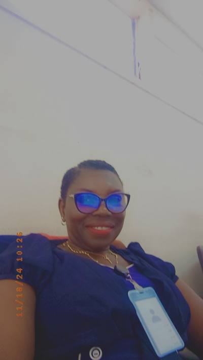 Marie 58 ans Yaoundé  Cameroun