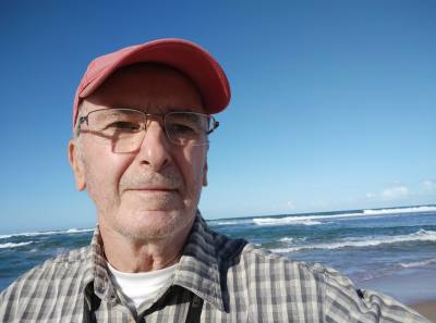 Jean-Yves 64 ans Foulpointe Madagascar