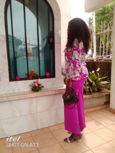 Christina 44 ans Yaoundé  Cameroun