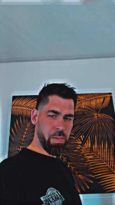 Mael 38 ans Rennes France