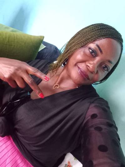 Nicole 51 ans Yaounde Cameroun