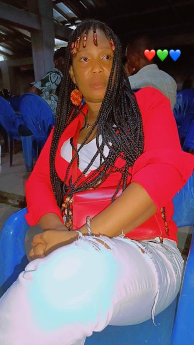 Prisca 34 ans Abobo Côte d'Ivoire