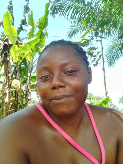 Henriette 35 ans Edea  Cameroun