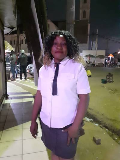 Alexa 43 ans Yaoundé  Cameroun