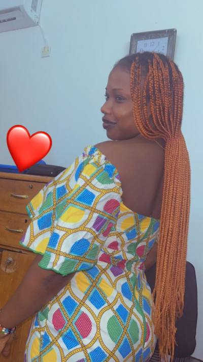 Rosalie 28 ans Abidjan Côte d'Ivoire