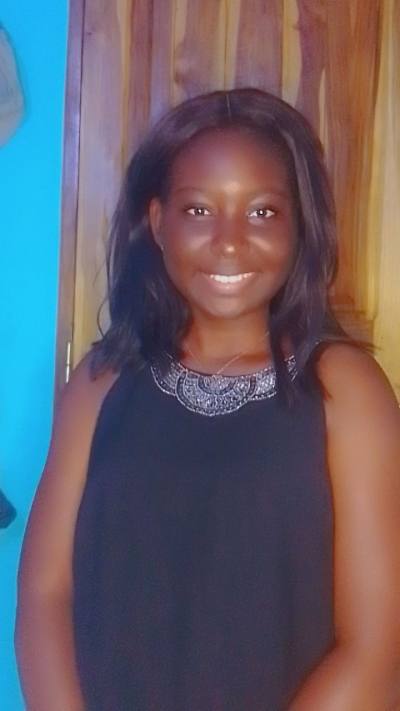 Dorothée 23 ans Agoè-nyvé Togo