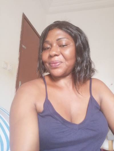 Aliine 38 ans Littoral  Cameroun