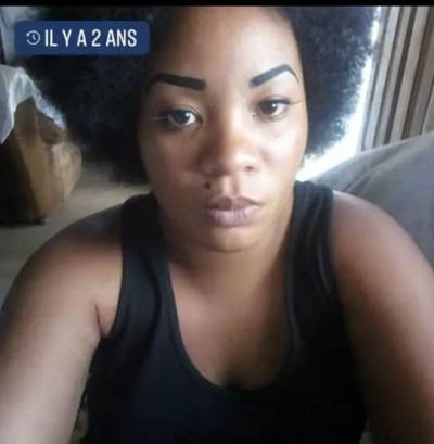 Alice 29 ans Yaoundé 5 Cameroun