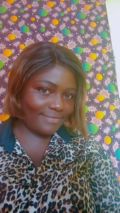 Aurelie 39 ans Yaoundé  Cameroun