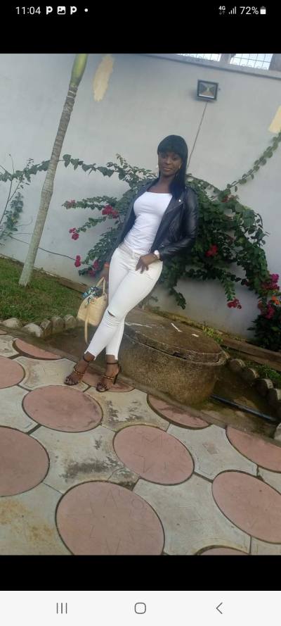 Celeste 40 ans Yaounde Cameroun