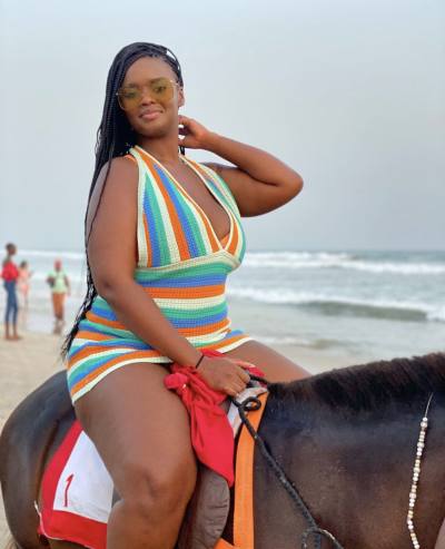 Mariama 39 Jahre Dakar Senegal