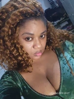 Nardine 32 Jahre Cotonou  Bénin