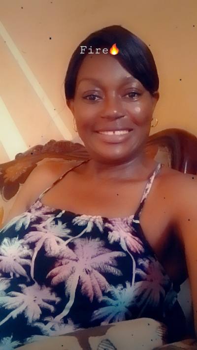 Xaverie 38 ans Yaounde Cameroun