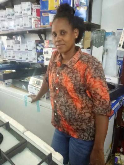 Jocelyne 43 ans Diego Suarez Madagascar