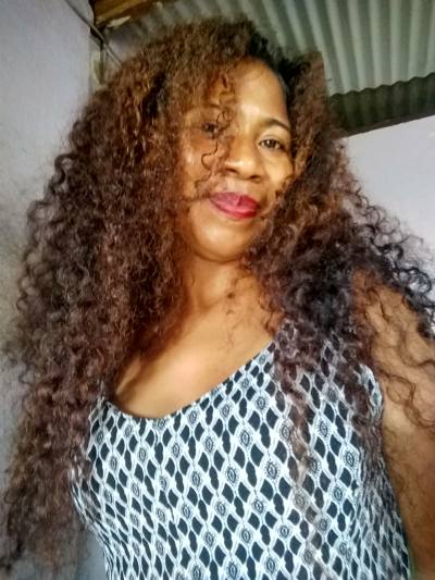 Diana 39 ans Tamatave Madagascar