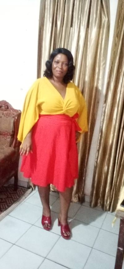 Jackie 37 ans Douala  Cameroun