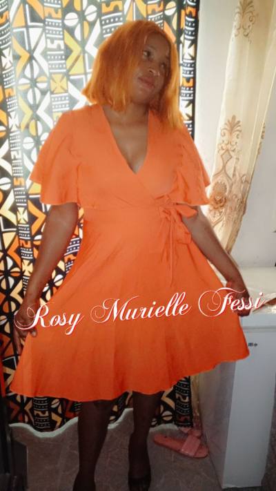 Rosy 37 ans Yaoundé Centre  Cameroun