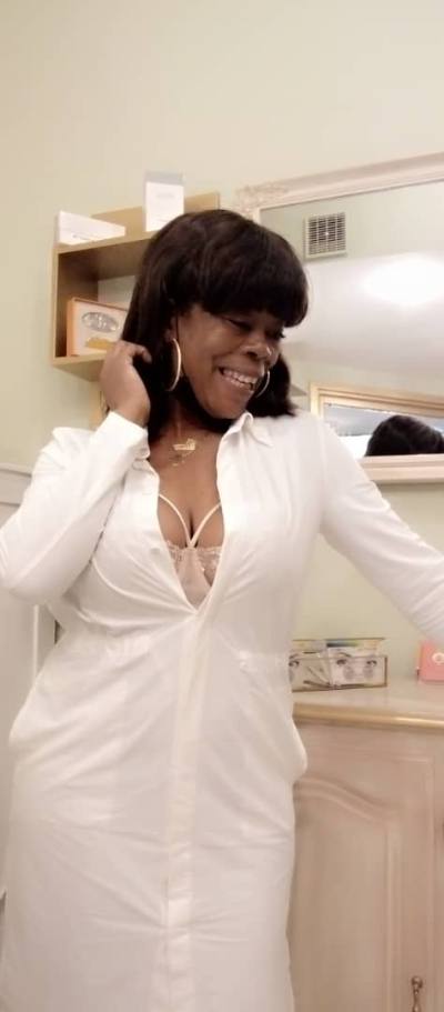 Carole 42 ans Yaoundé Cameroun