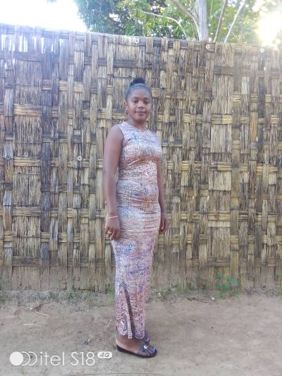 Razana 24 ans Sambava  Madagascar