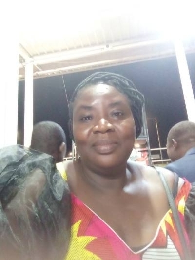 Gisel 52 ans Yaoundé  Cameroun