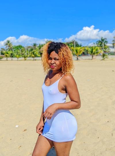 Juliana 23 ans Toamasina Madagascar