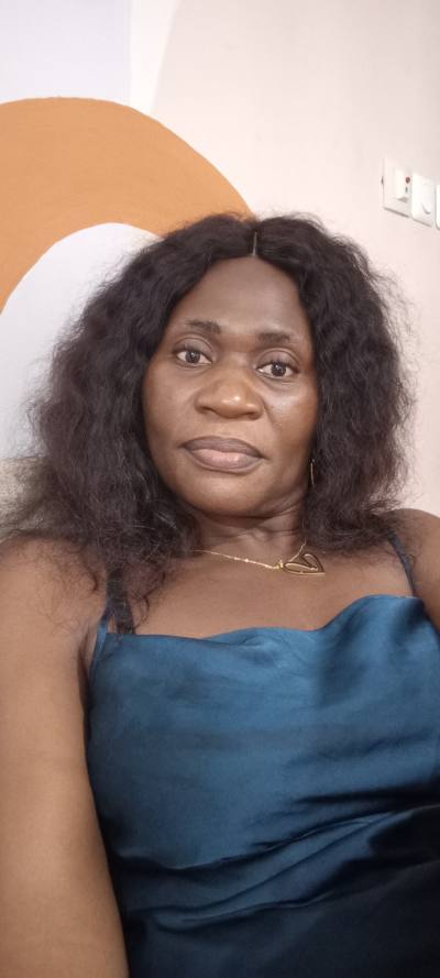 Mireille 42 ans Yaoundé  Cameroun