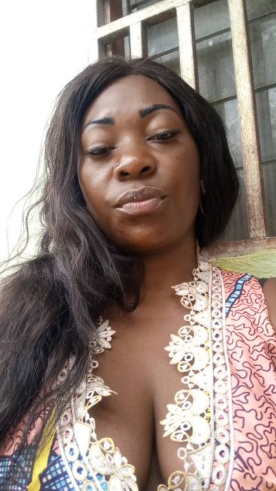 Pascaline  36 ans Yaoundé  Cameroun