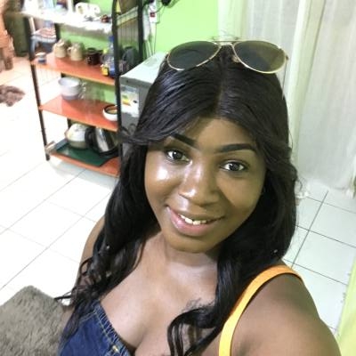 Mona 28 ans Libreville  Gabon