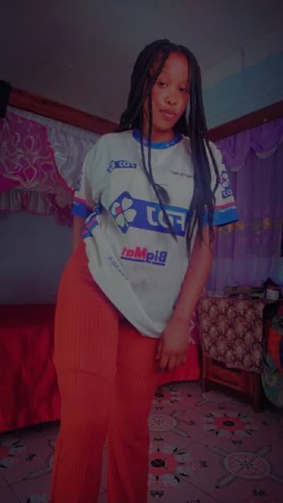 Laurencia 19 ans Antananarivo Madagascar