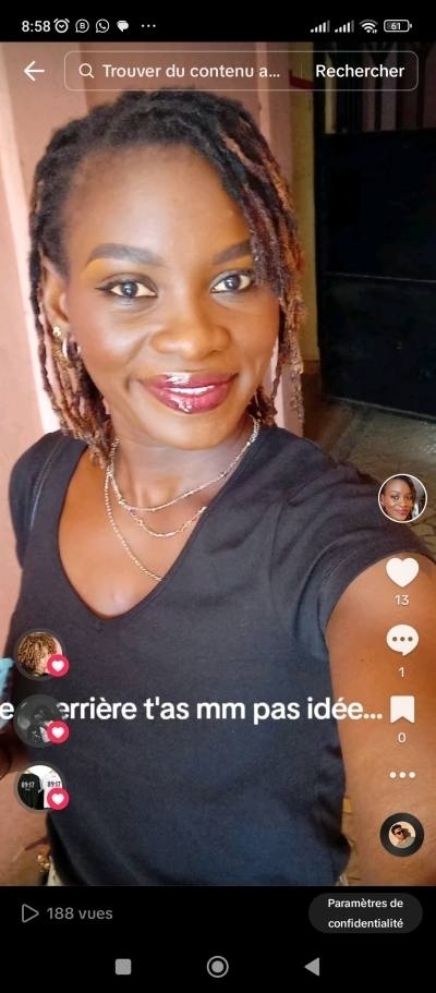 Josyane 39 Jahre Douala  Kamerun