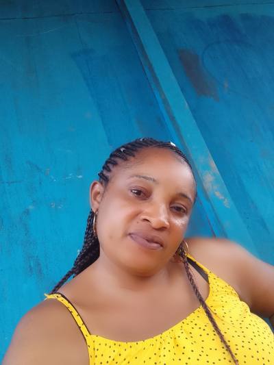 Carol 42 years Yaoundé  Cameroon