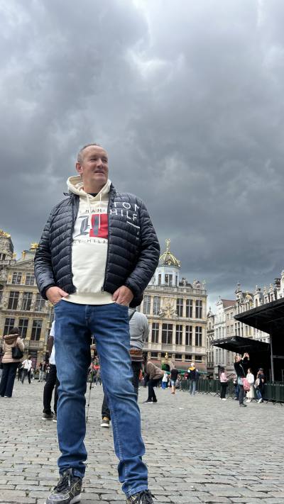 Marc 48 ans Forbach France