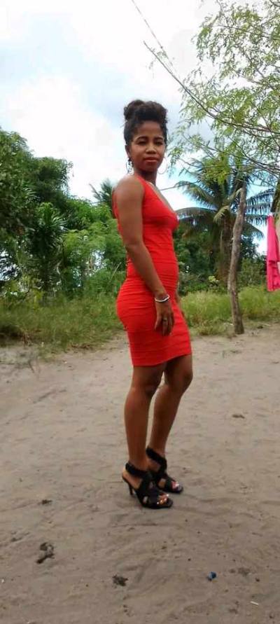 Sylvana 29 ans Sambava  Madagascar