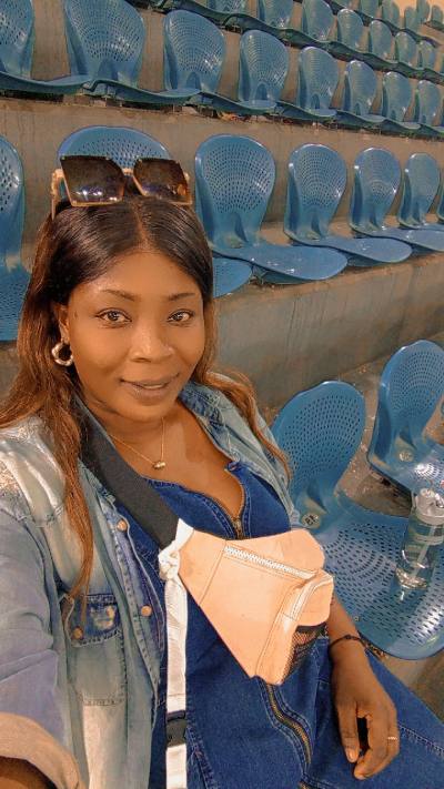 Matilde 34 ans Abidjan  Côte d'Ivoire