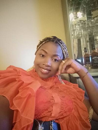 Rachel 32 Jahre Yaounde Centre  Cameroun