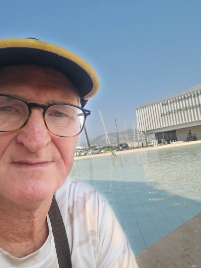 Francis 63 ans Toulon  France