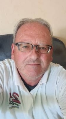 Lionel 55 ans St.-barnabé (22) France