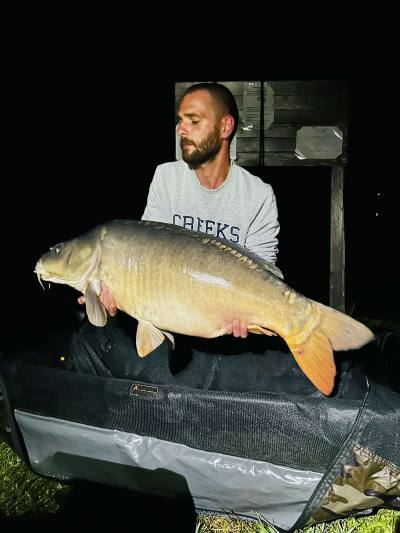 Quentin 27 Jahre Montpon Menesterol Frankreich