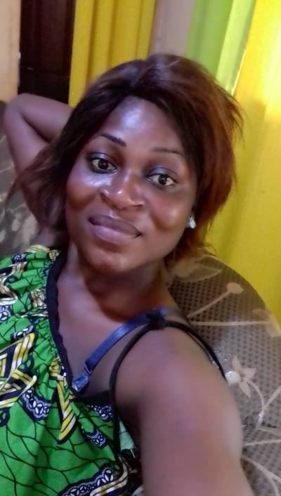 Bibiane 31 ans Soa Cameroun