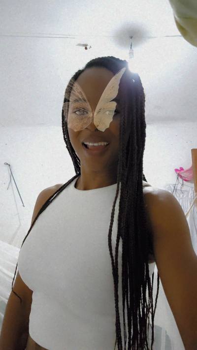 Vicky 32 ans Centre Cameroun