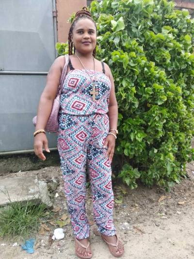 Annick 46 ans Toamasina Madagascar