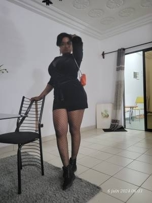 Nardine 32 Jahre Cotonou  Bénin