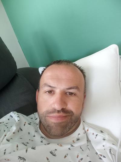 Thomas 43 ans Mons Belgique