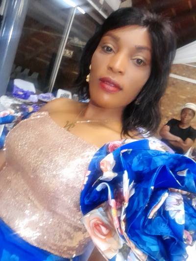 Nathalie 39 ans Lubumbashi Congo