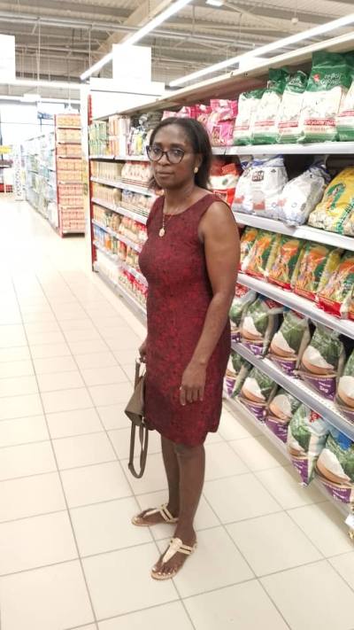 Rose 53 ans Yaoundé  Cameroun