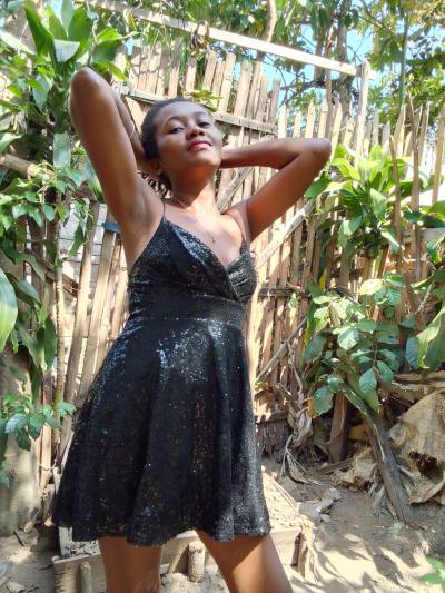 Nancy 37 ans Tamatave  Madagascar