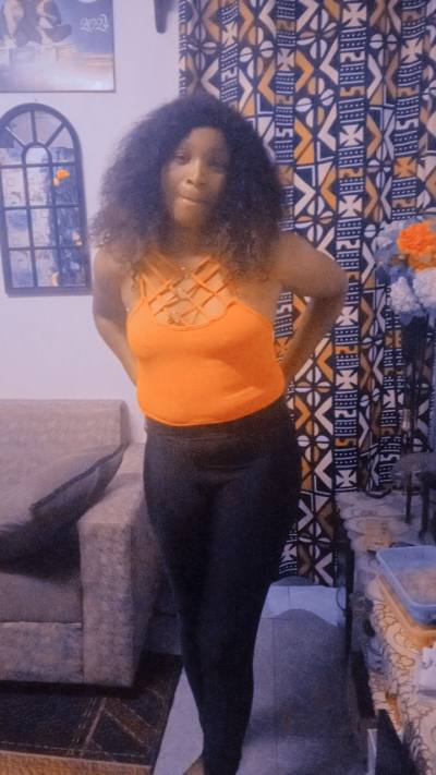 Rosy 37 ans Yaoundé Centre  Cameroun