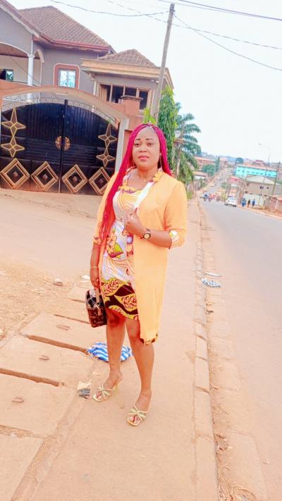 Sandra 37 years Yaoundé Cameroon